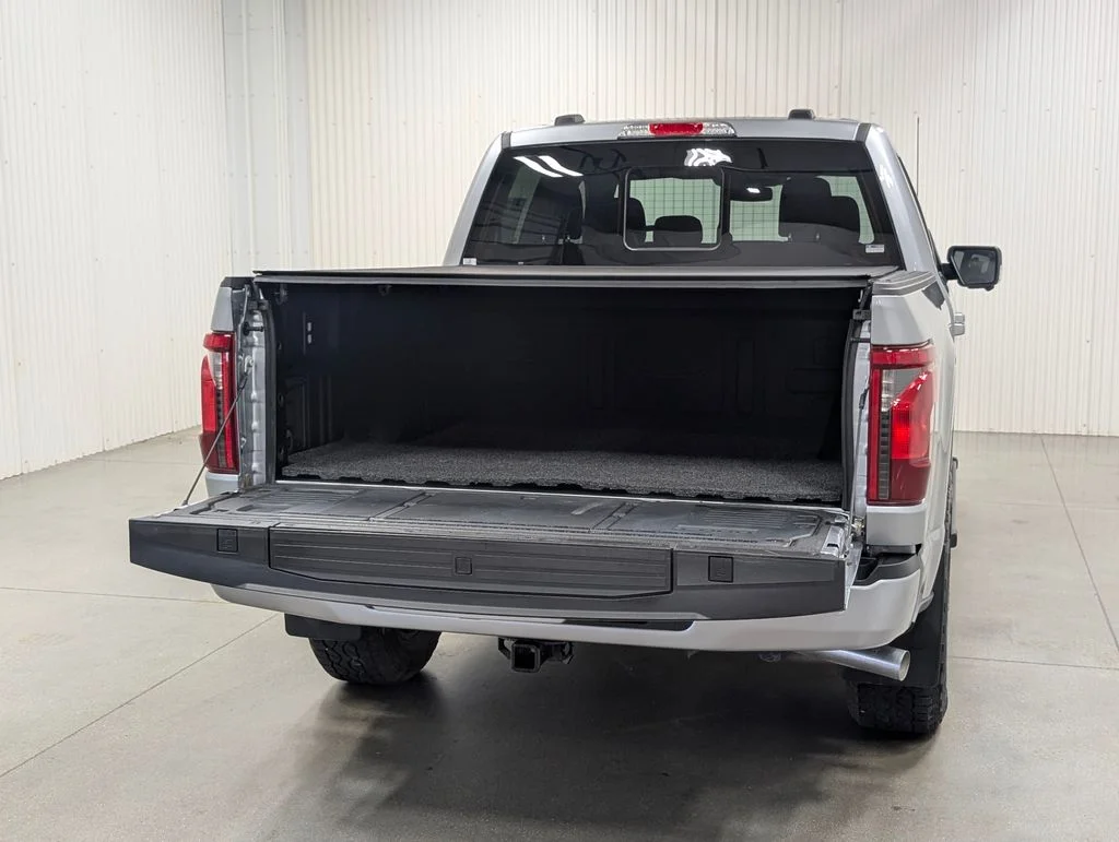 Certified Used 2024 Iconic Silver Metallic Ford XLT image 25