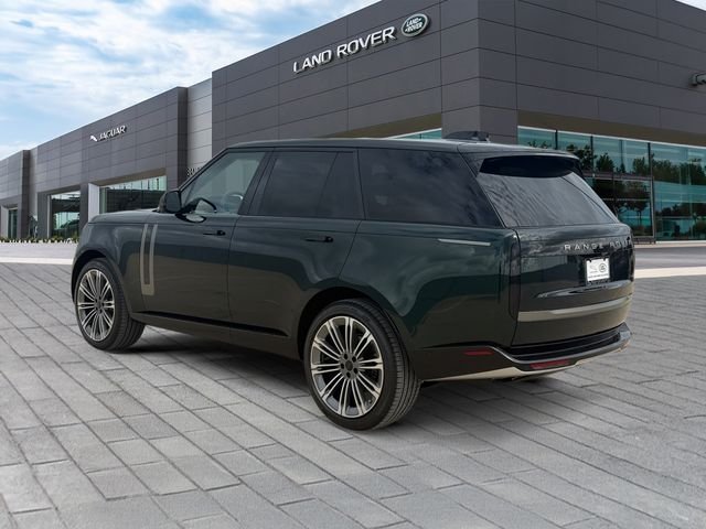 New 2026 British Racing Green Land Rover SE image 3