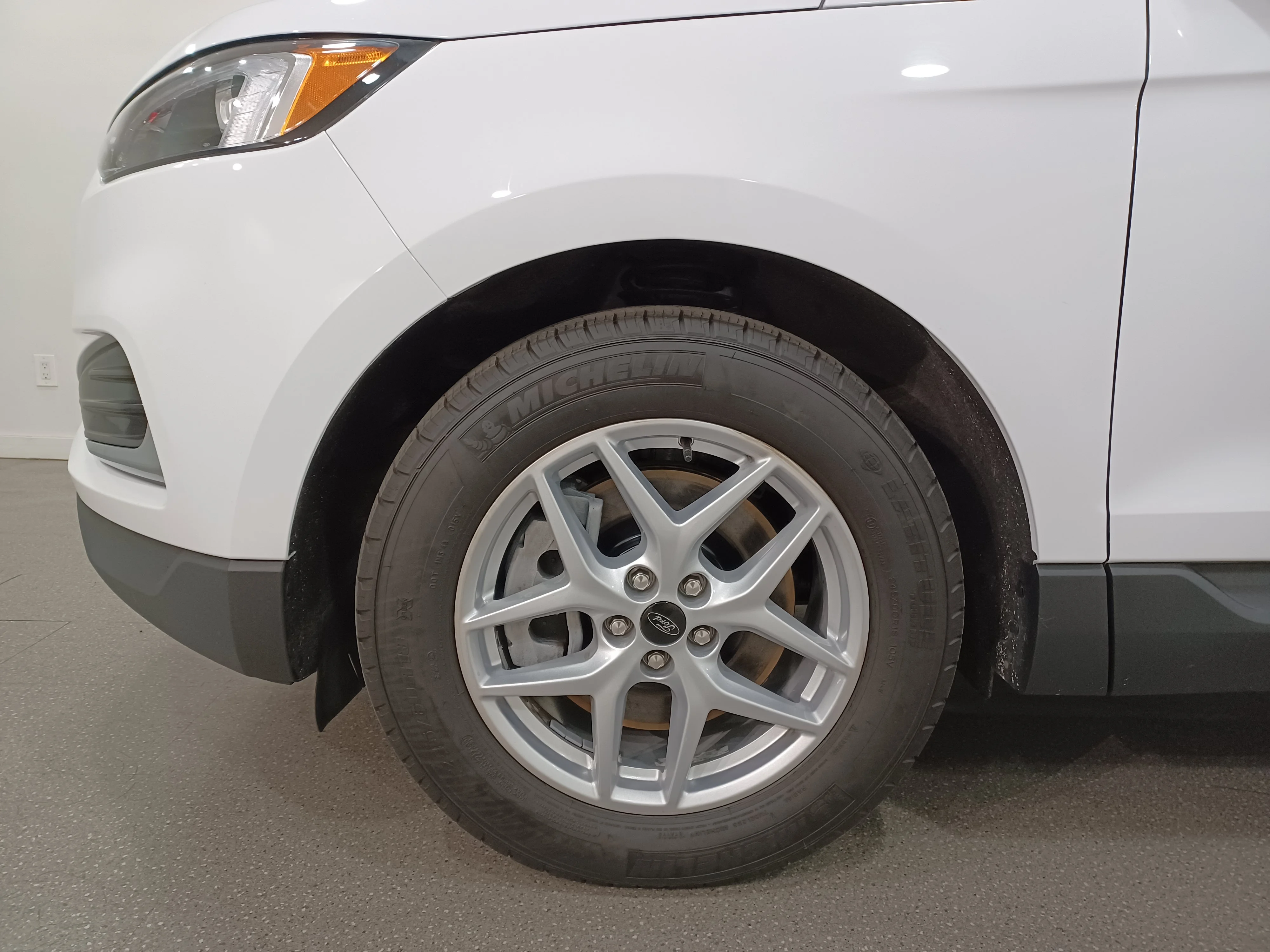 Certified Used 2024 Oxford White Ford SEL AWD*Remote Start | Htd Seats | Htd Wheel | Blind Spot Detection | Lane Keep Assist | CarPlay image 18