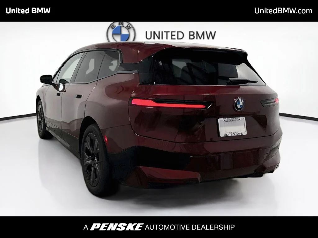 Certified Used 2024 Aventurin Red Metallic BMW xDrive50 image 7
