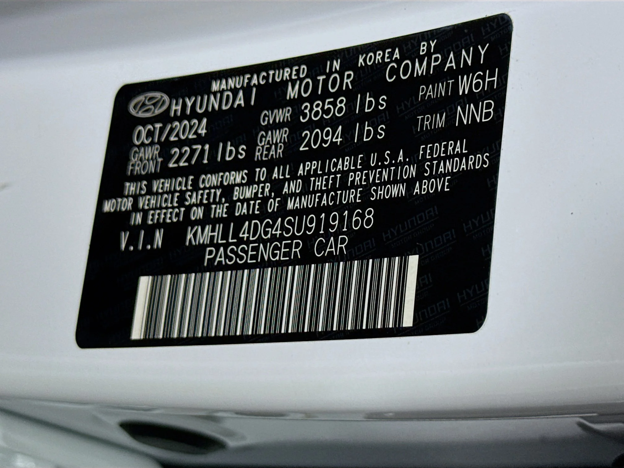 Used 2025 Serenity White Hyundai SE image 35