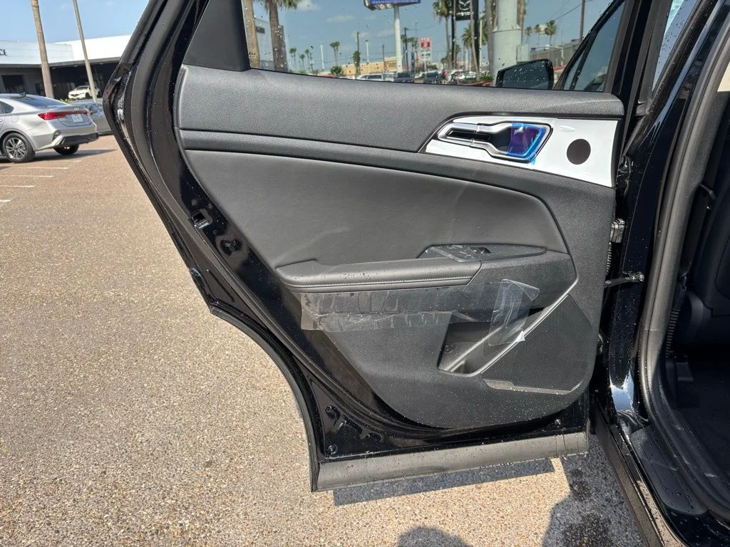 New 2025 Black Kia S image 17