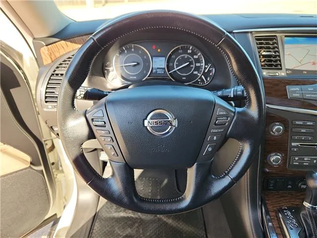 Used 2019 Pearl White Tricoat Nissan SL 4x2 image 15