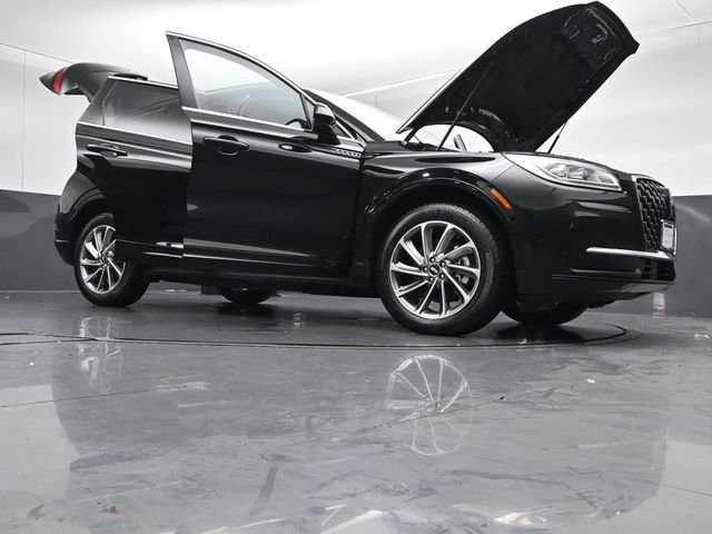 Used 2025 Black Lincoln Grand Touring image 53