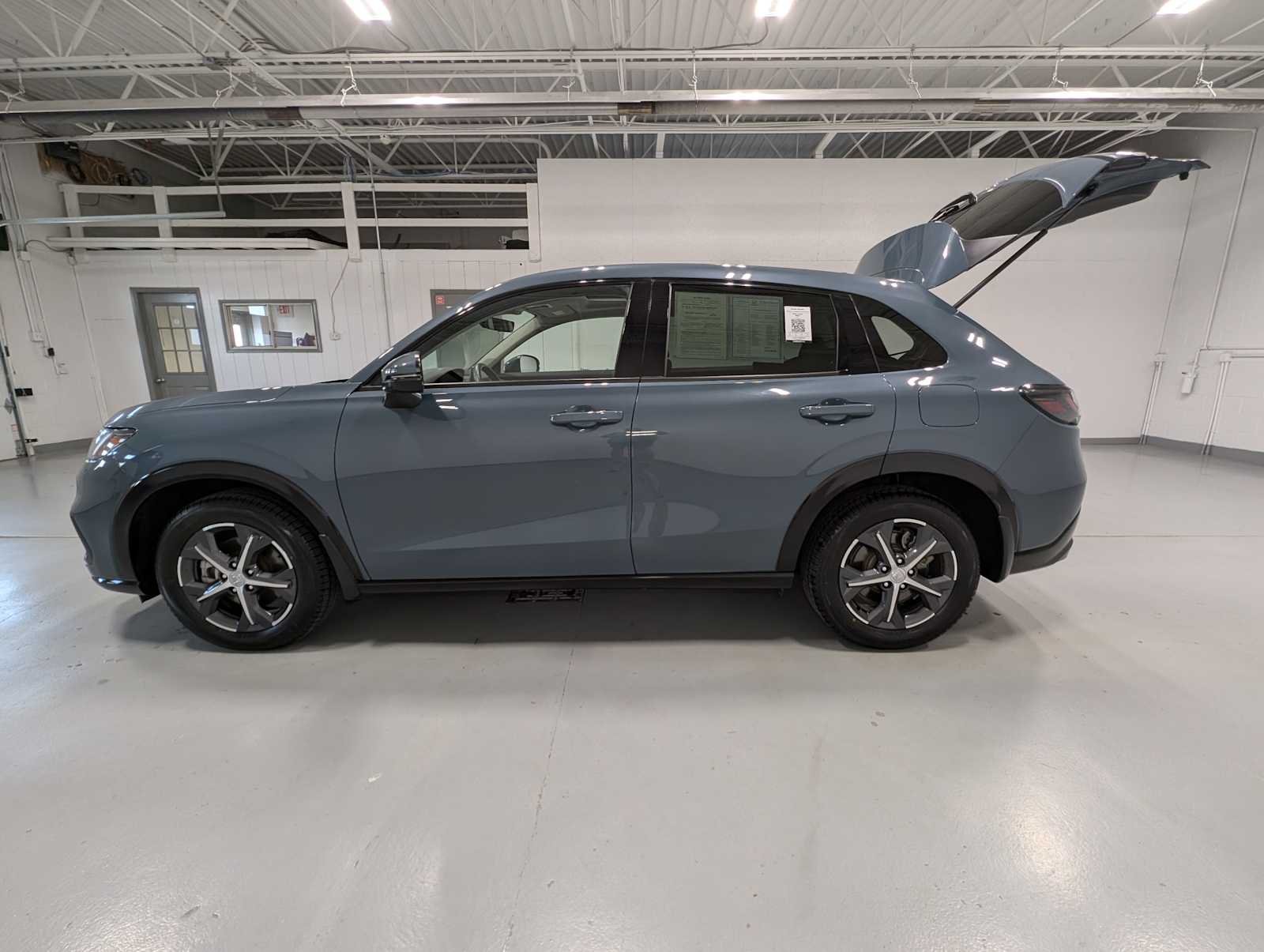 2024 Honda HR-V EX-L - Photo 12
