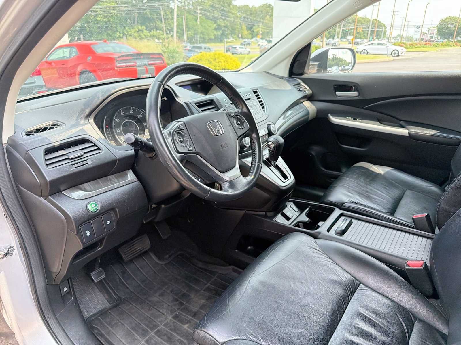 Used 2014 Alabaster Silver Metallic Honda EX-L image 10