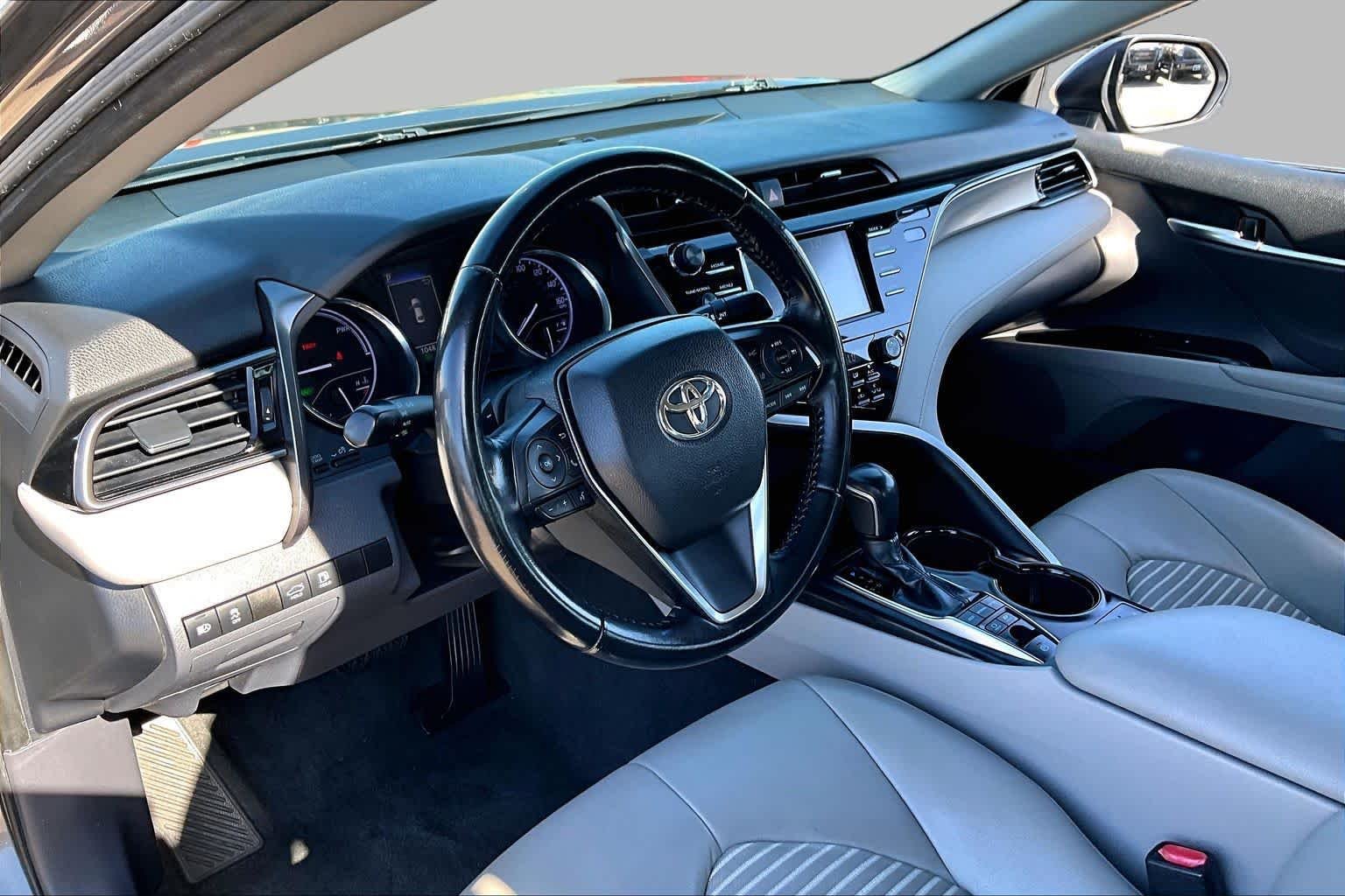 Used 2019 Predawn Gray Mica Toyota Hybrid SE image 18