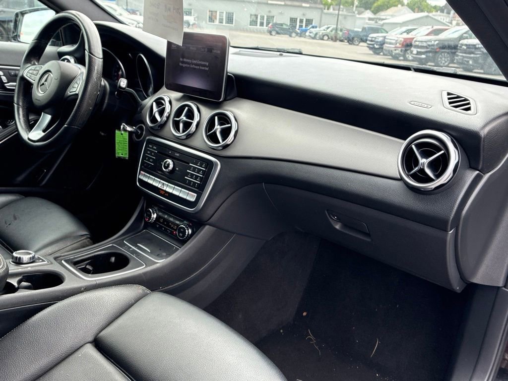 2019 Mercedes-Benz GLA-Class GLA250 - Photo 37