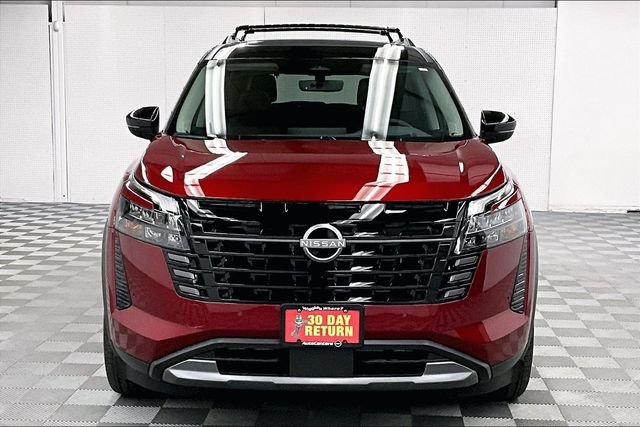 New 2026 Scarlet Ember Tintcoat/Super Black Nissan Platinum image 16