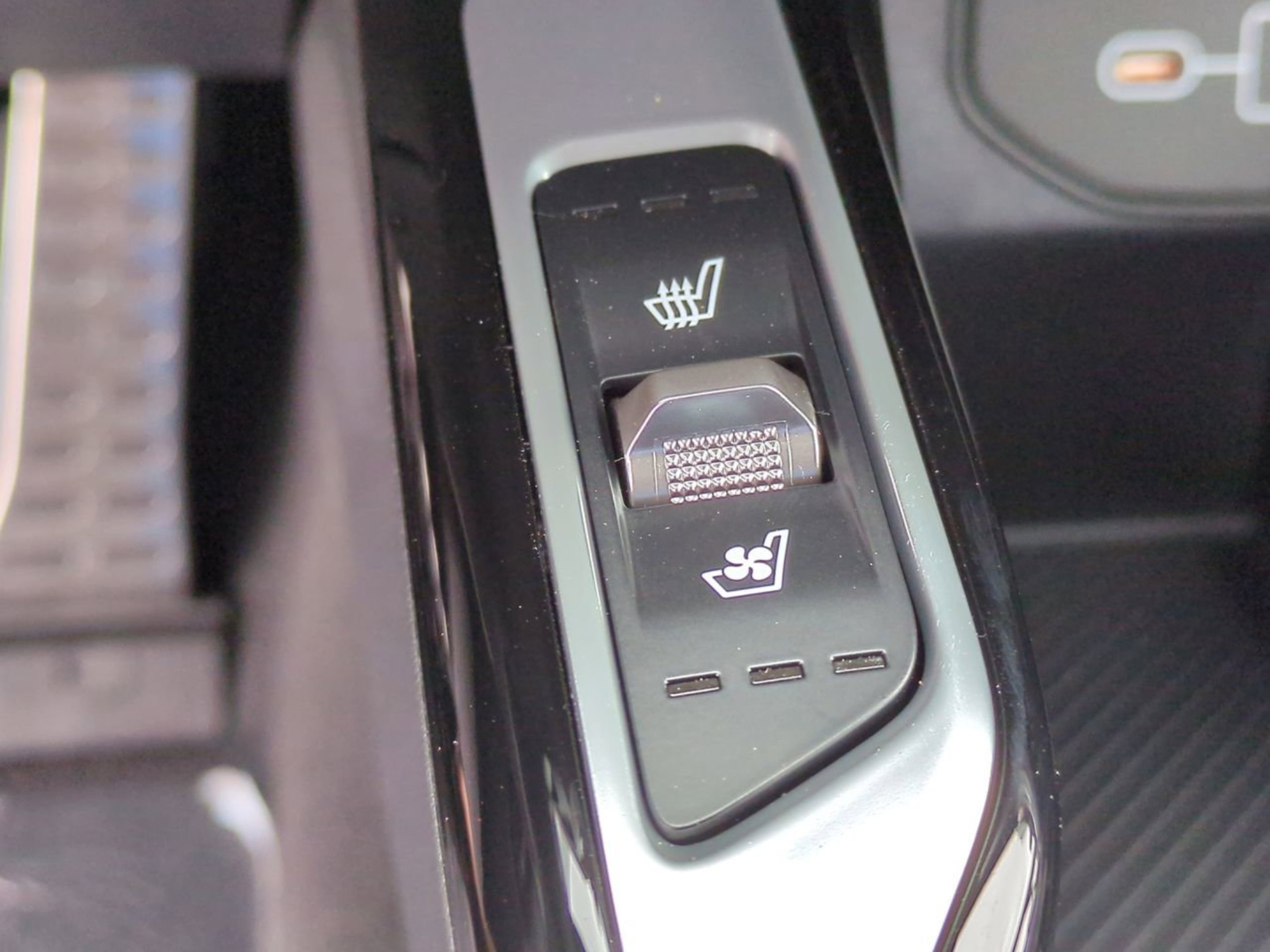 New 2026 Snow White Pearl Kia X-Line SX Prestige image 29