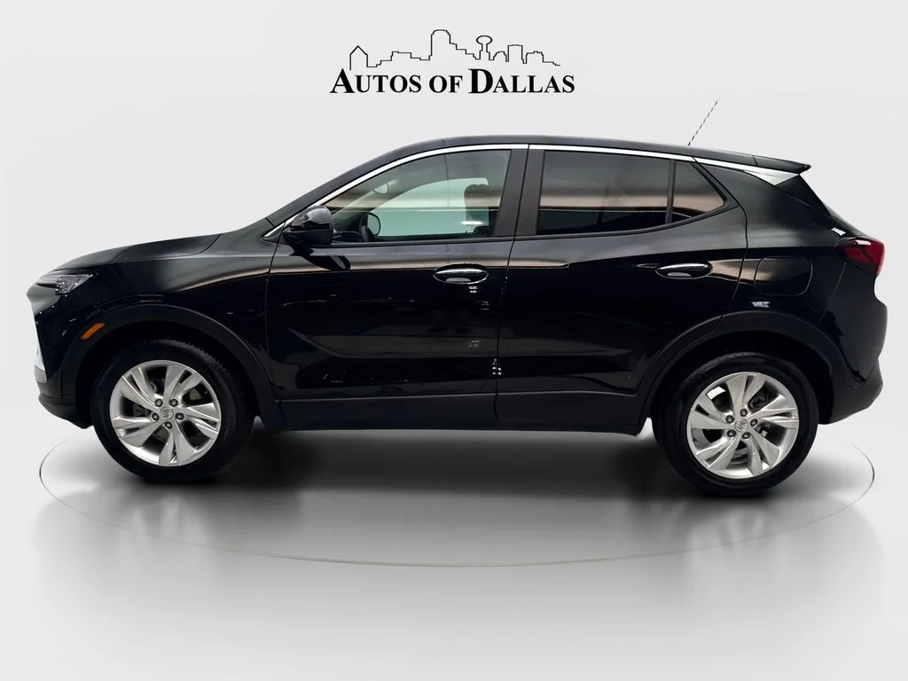 Used 2025 Black Buick Preferred image 5