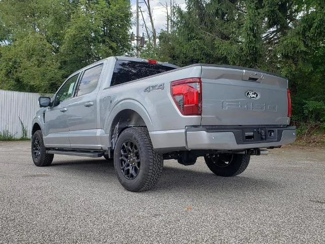 New 2026 Iconic Silver Metallic Ford XLT image 5