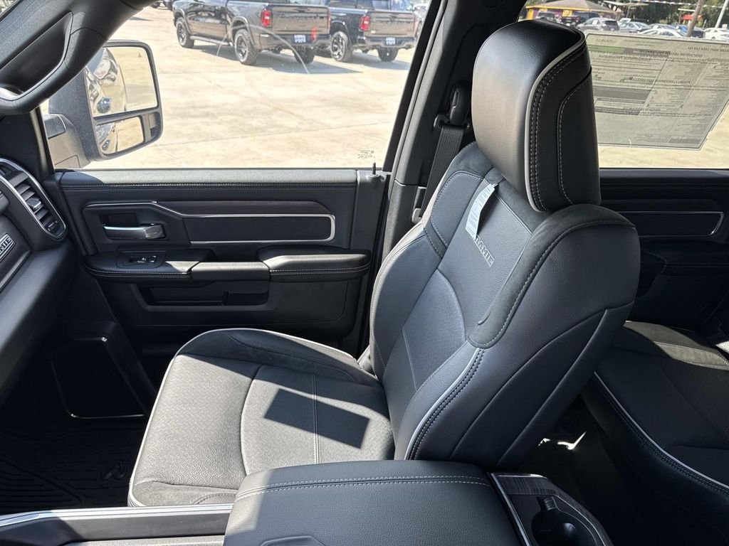 2026 RAM 2500 Laramie - Photo 34