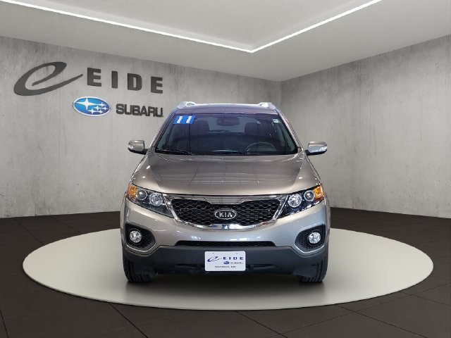 Used 2011 Titanium Silver Kia LX image 6