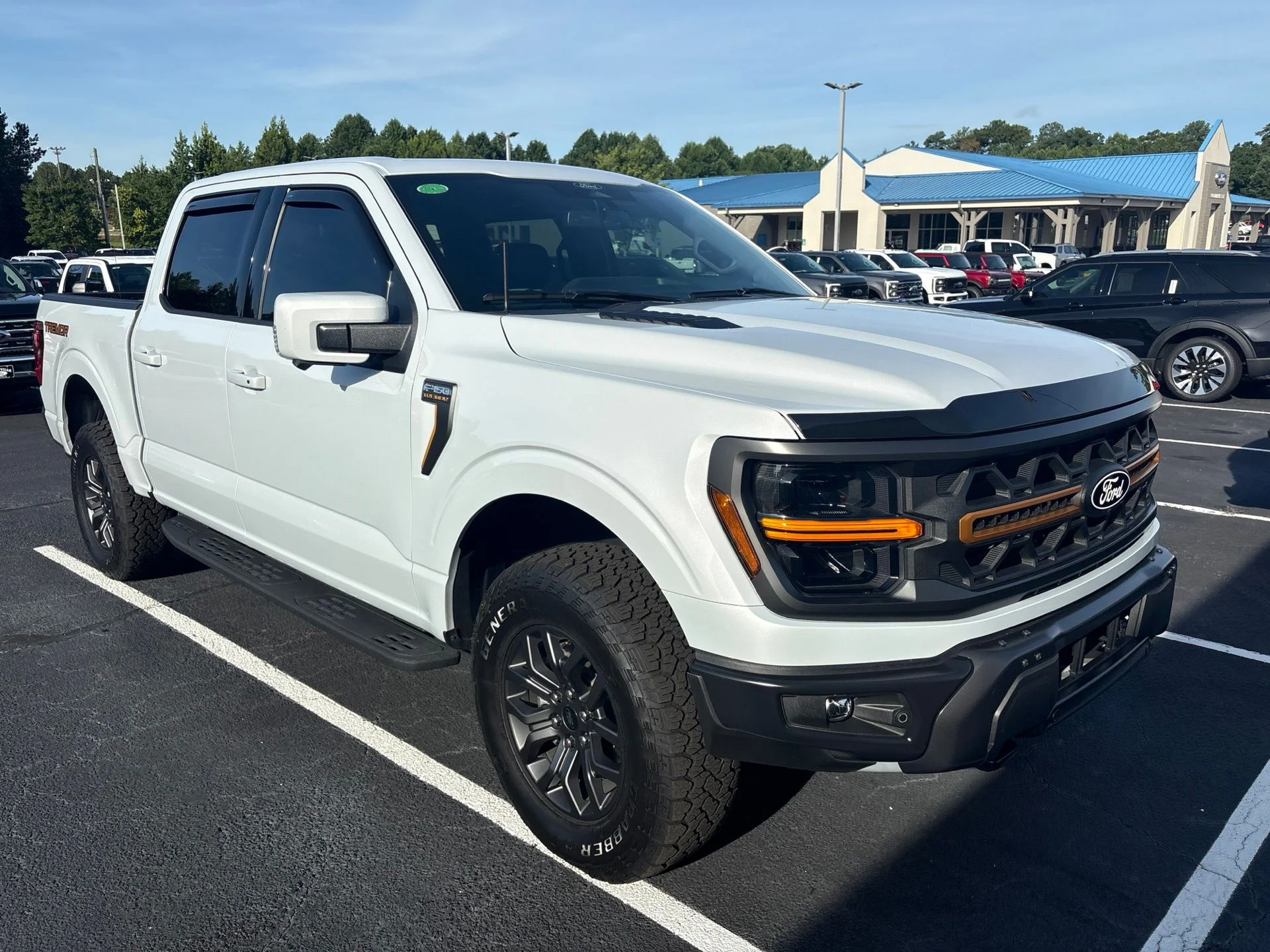 Used 2025 White Metallic Ford Tremor image 2