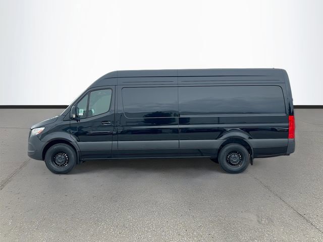 New 2026 Jet Black Mercedes-Benz Cargo 170 WB image 4