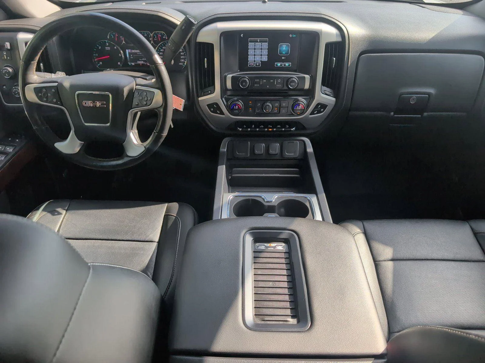 Used 2018 Quicksilver Metallic GMC SLT image 33