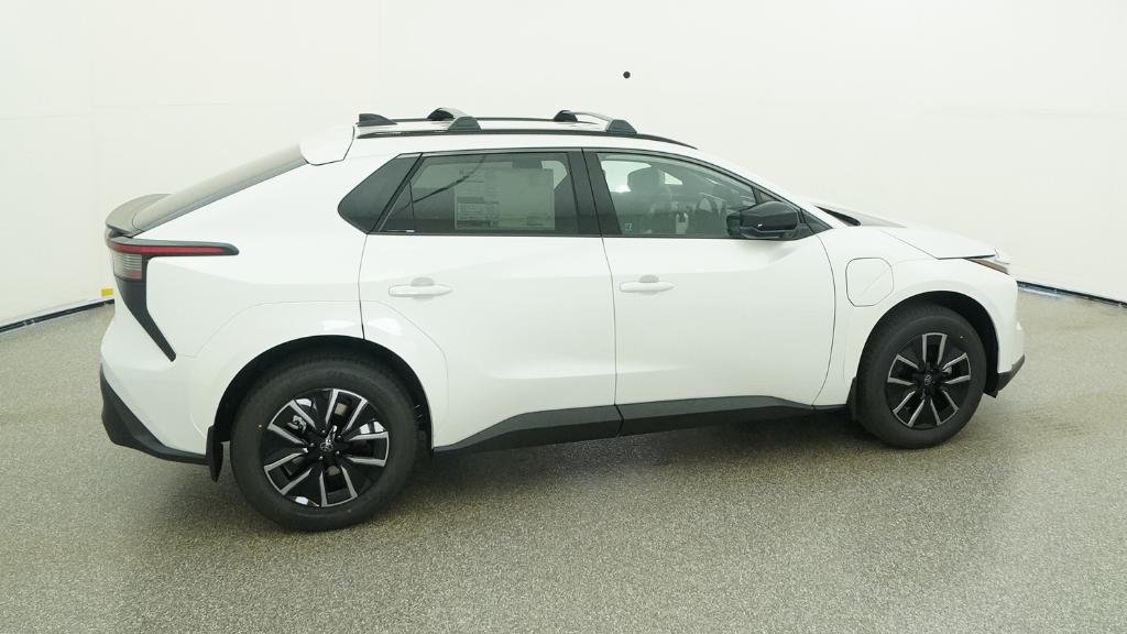New 2026 Wind Chill Pearl Toyota XLE image 51