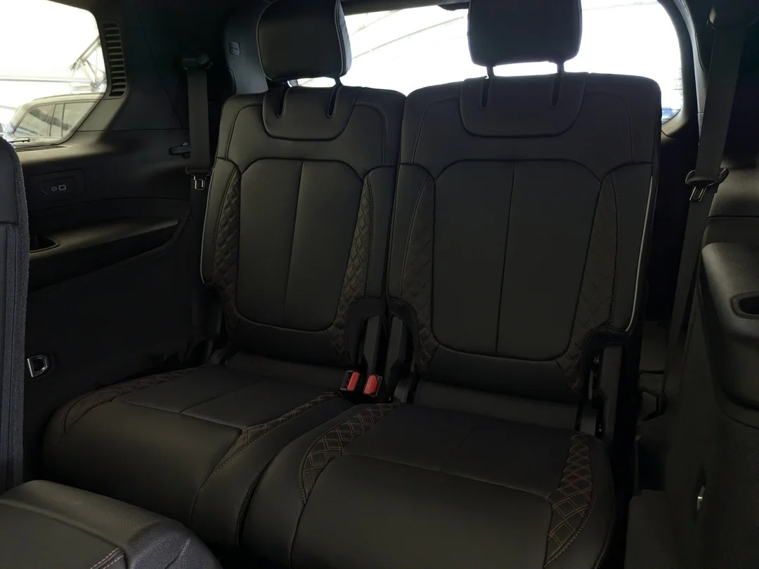 New 2026 White Jeep Summit - - 4x4 - 2.0L Turbo Engine - Adaptive Cruise Control - Blind Spot Monitor & More! image 34