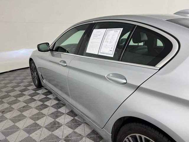 Used 2019 Silver BMW 530i image 10