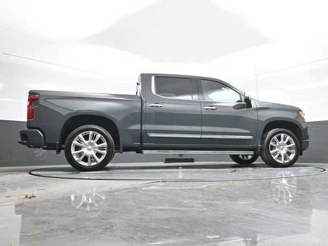 2026 Chevrolet Silverado 1500 High Country - Photo 17