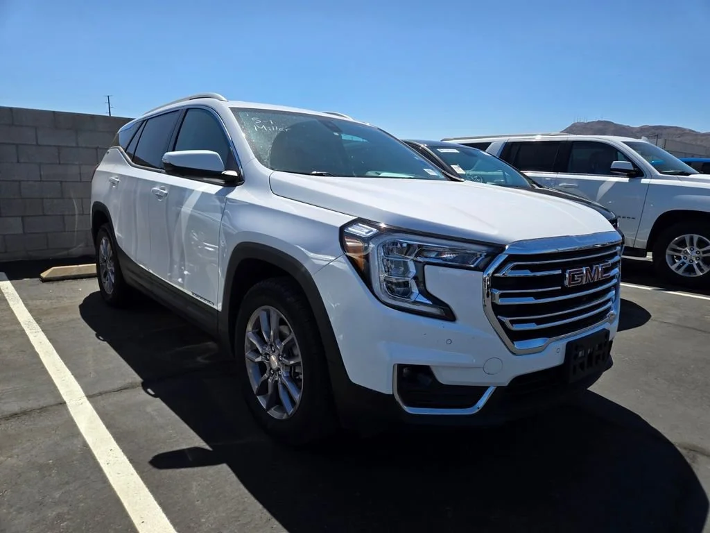 2023 GMC Terrain SLT AWD's photo
