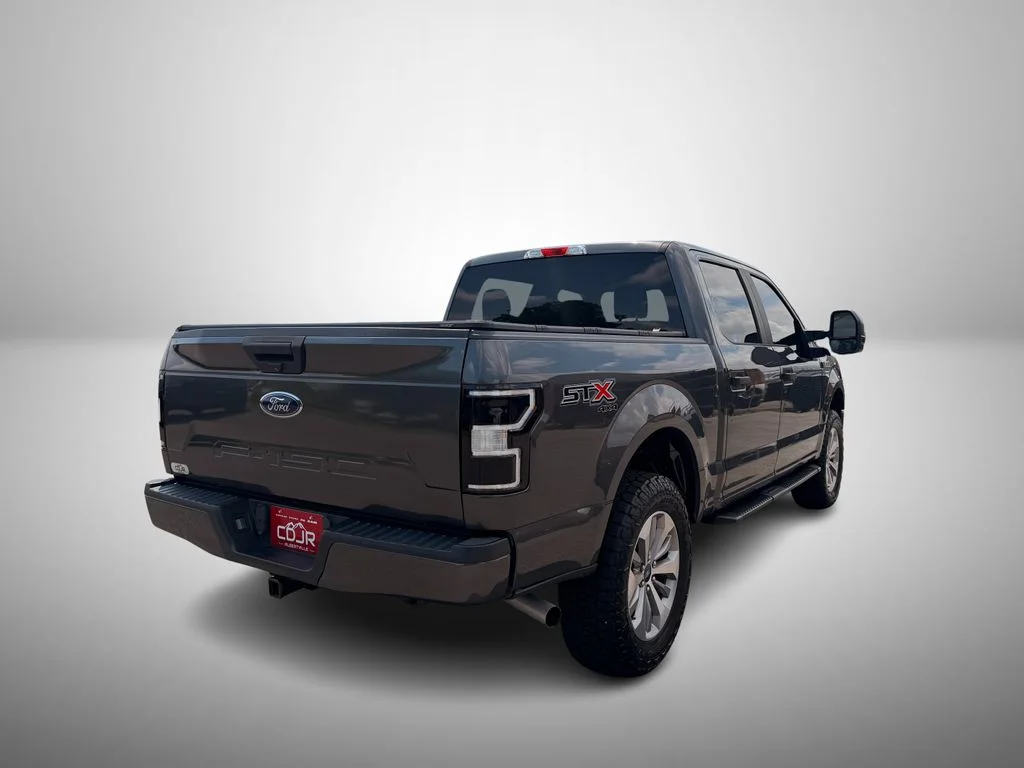Used 2018 Gray Ford XL image 4