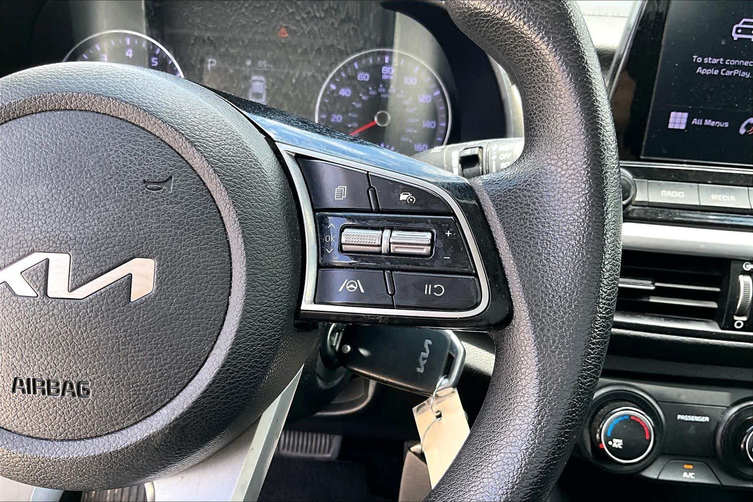 Used 2022 Deep Sea Blue Kia LXS image 22