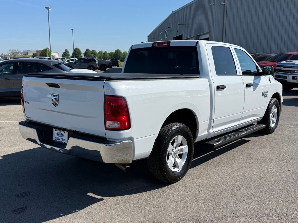 Used 2022 Bright White Clearcoat Ram SLT image 32