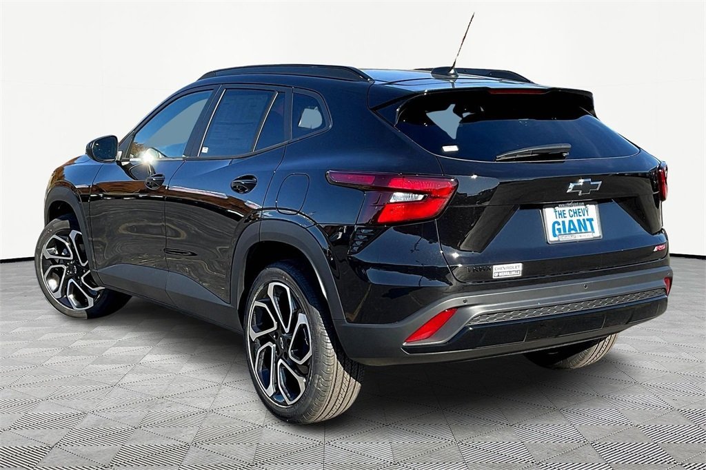 2026 Chevrolet Trax photo 3