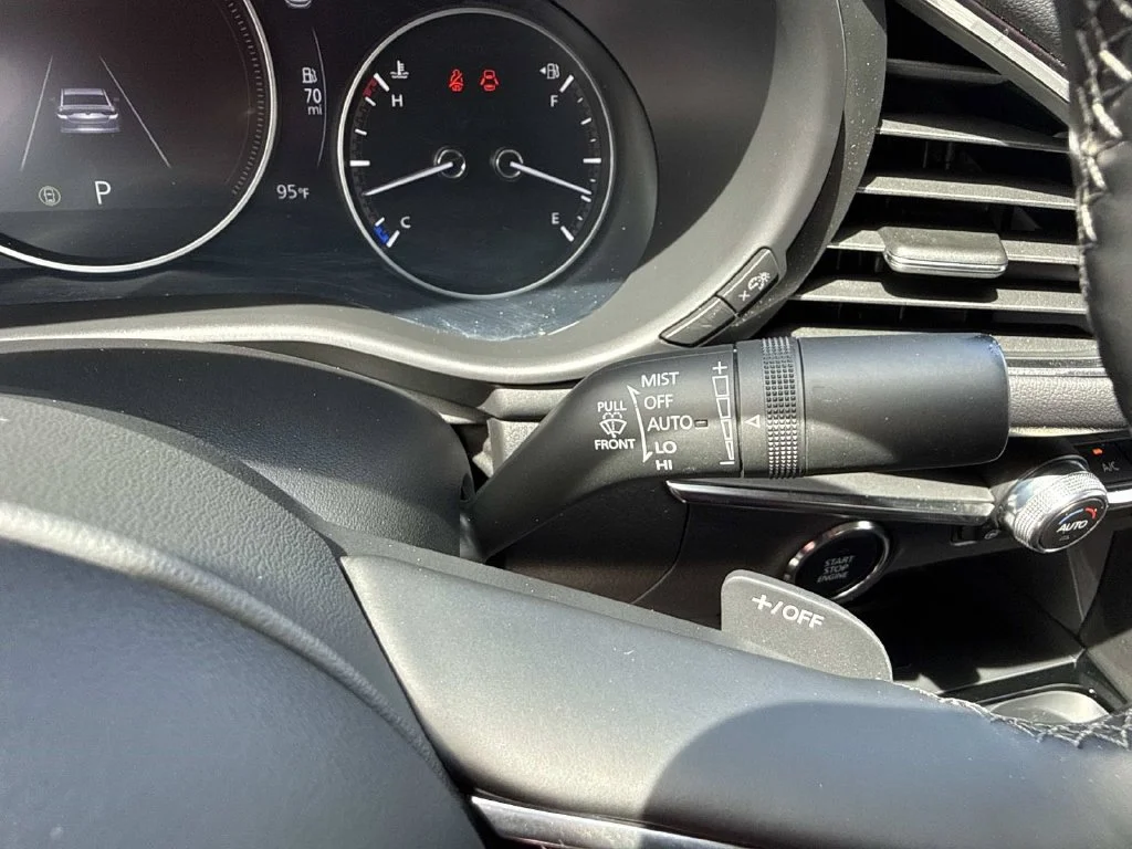 Certified Used 2026 Silver Mazda 2.5 Turbo Premium Plus image 38