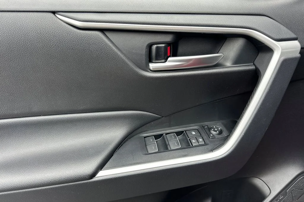 Certified Used 2025 Red Toyota XLE image 11