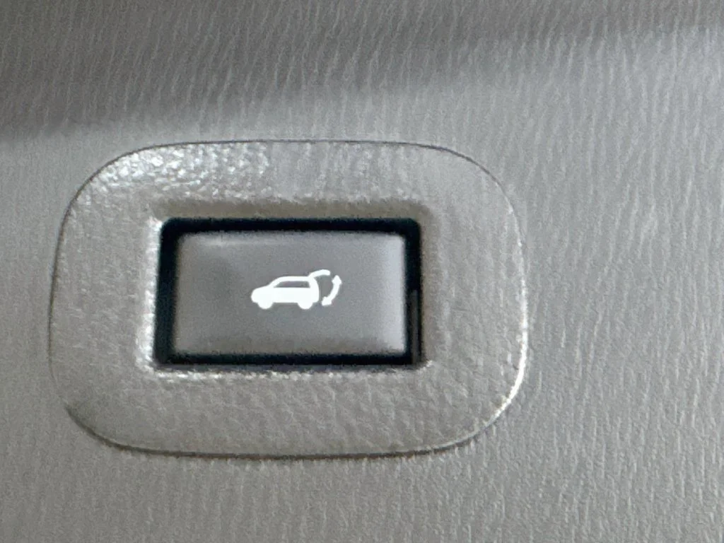 Certified Used 2024 Gray INFINITI Sensory image 35