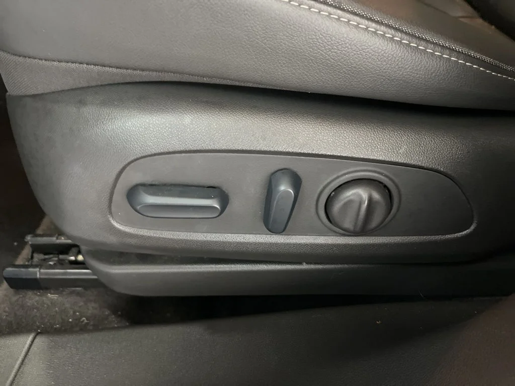 Used 2023 White Chevrolet ACTIV image 20