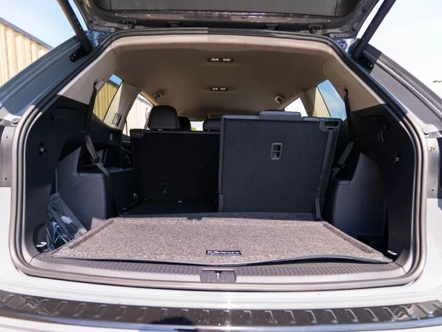 New 2026 Gray Volkswagen 2.0T SE w/Technology image 35
