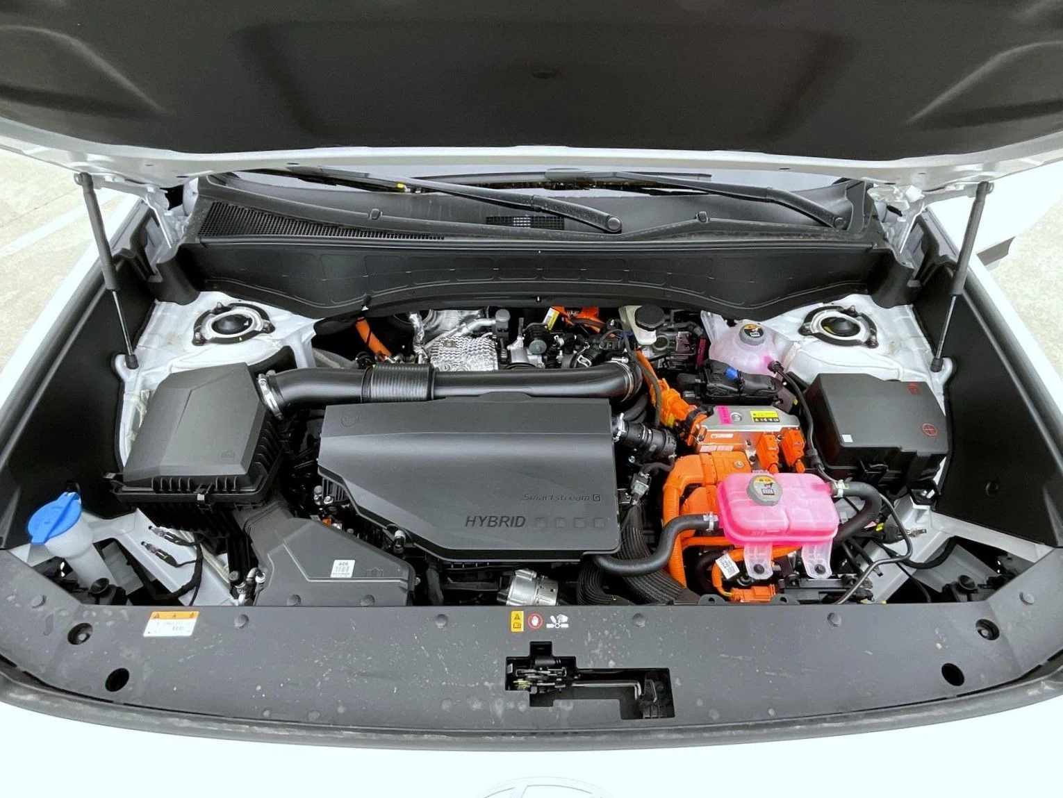 New 2026 White Hyundai SEL Premium image 27