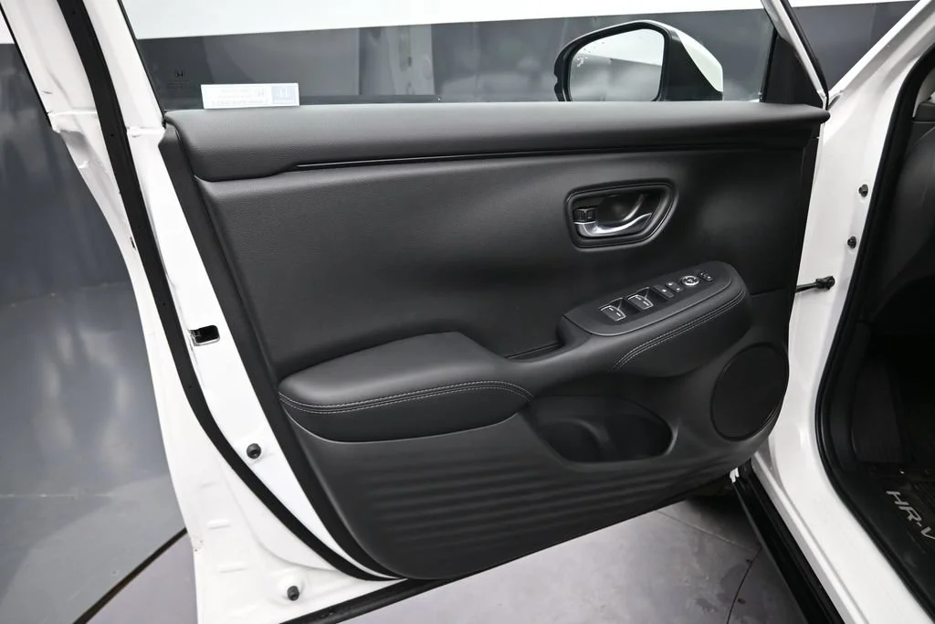 New 2026 Platinum White Pearl Honda EX-L image 15
