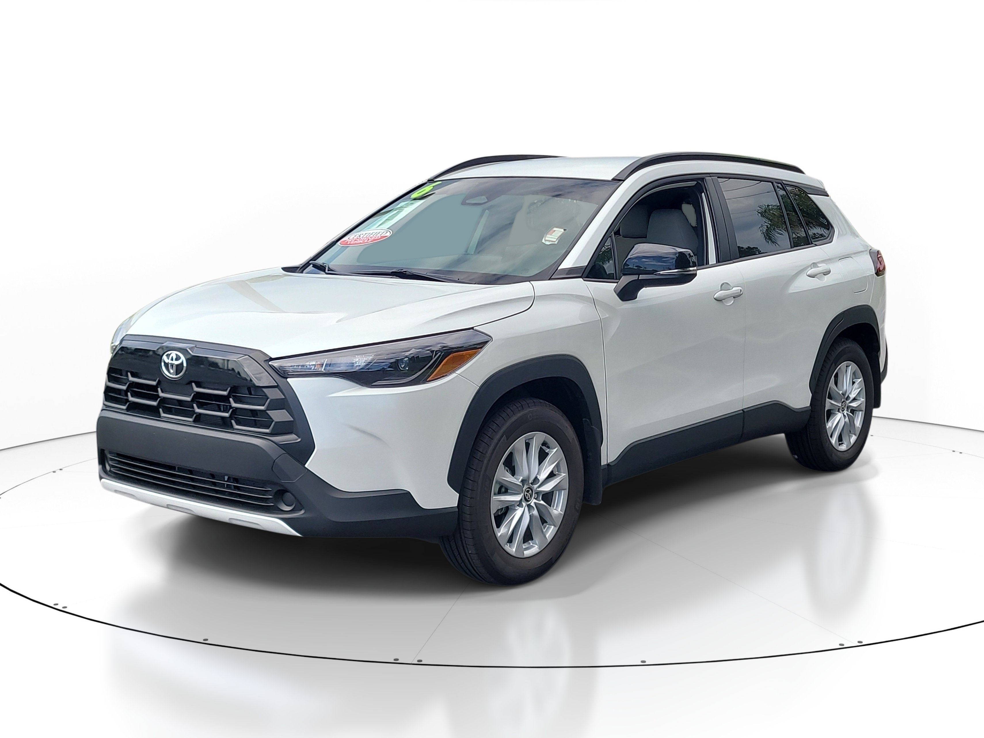Used 2026 Pearl Toyota LE image 3