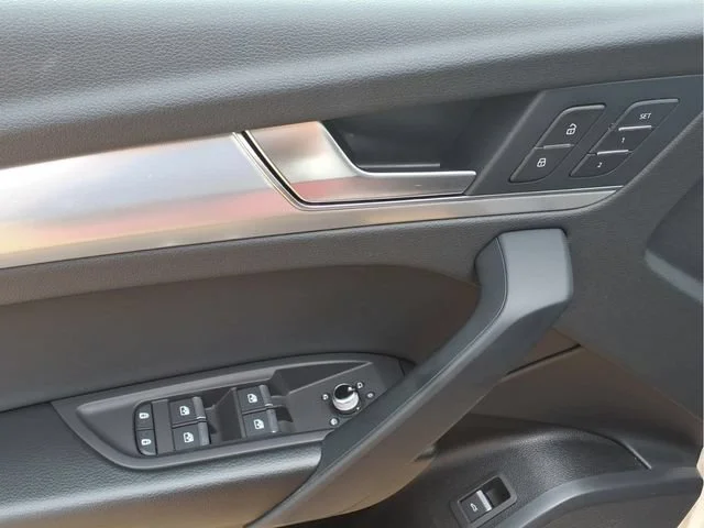 Used 2025  Audi S line Premium image 17