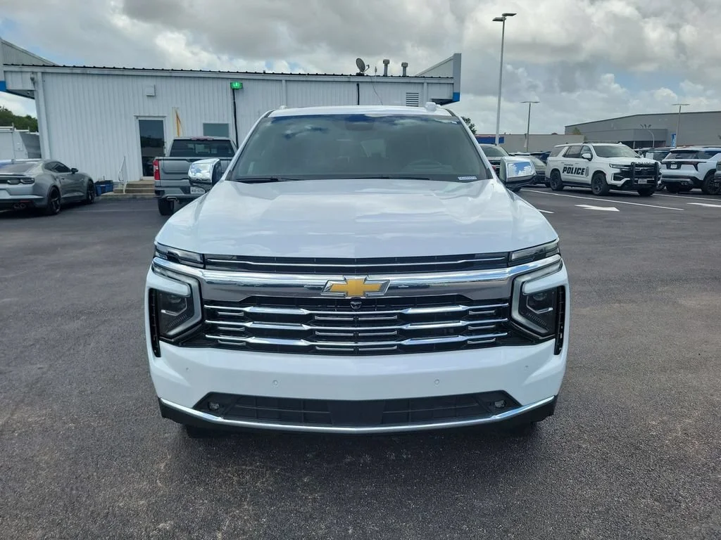 New 2026 Polar White Tricoat Chevrolet Premier image 31