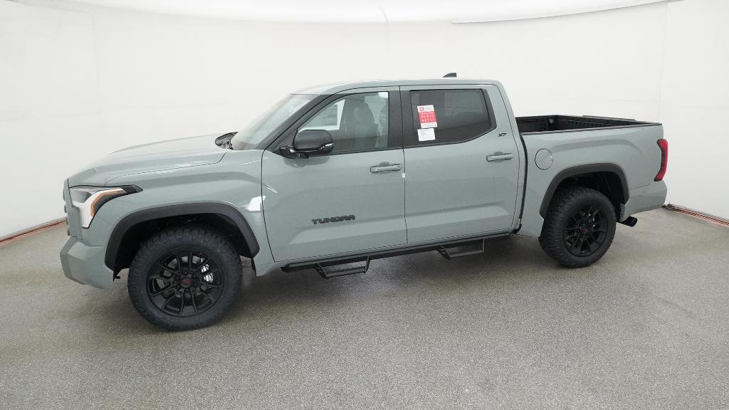 New 2026 Lunar Rock Toyota SR5 image 3