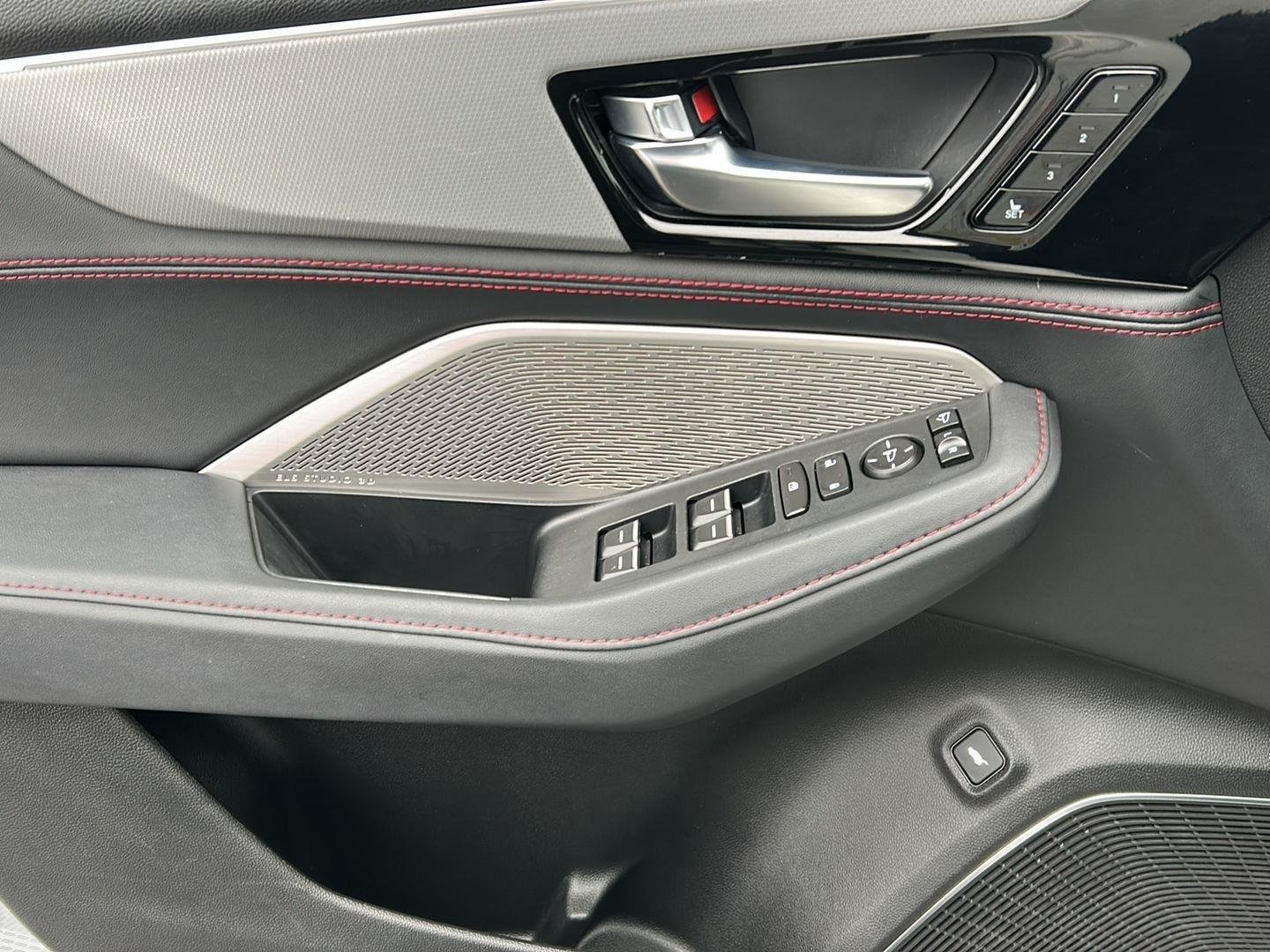 2023 Acura MDX A-Spec Package - Photo 7