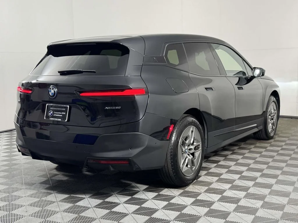 Certified Used 2023 Black BMW xDrive50 image 10