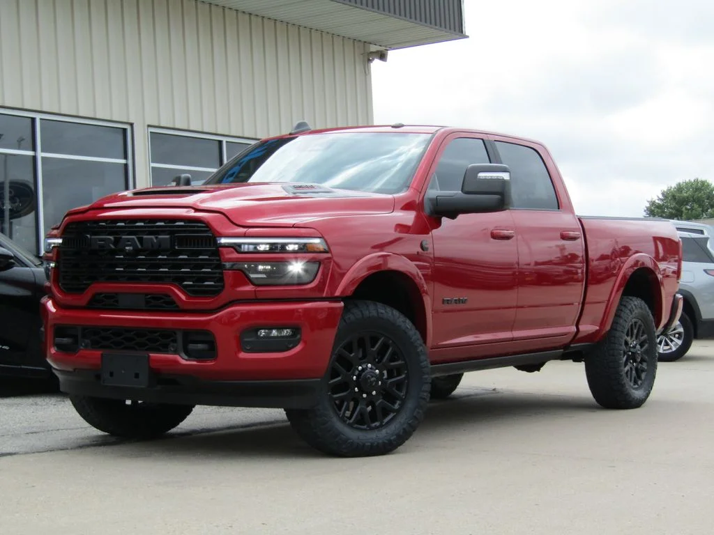 Used 2026 Red Ram Limited image 12