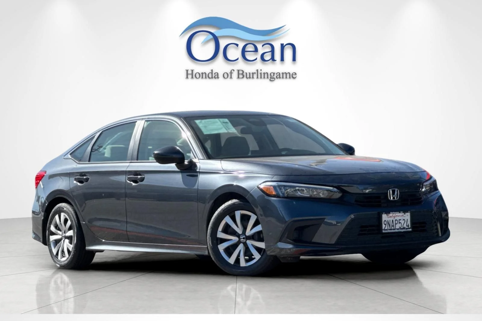Certified Used 2024 Meteorite Gray Metallic Honda LX image 2