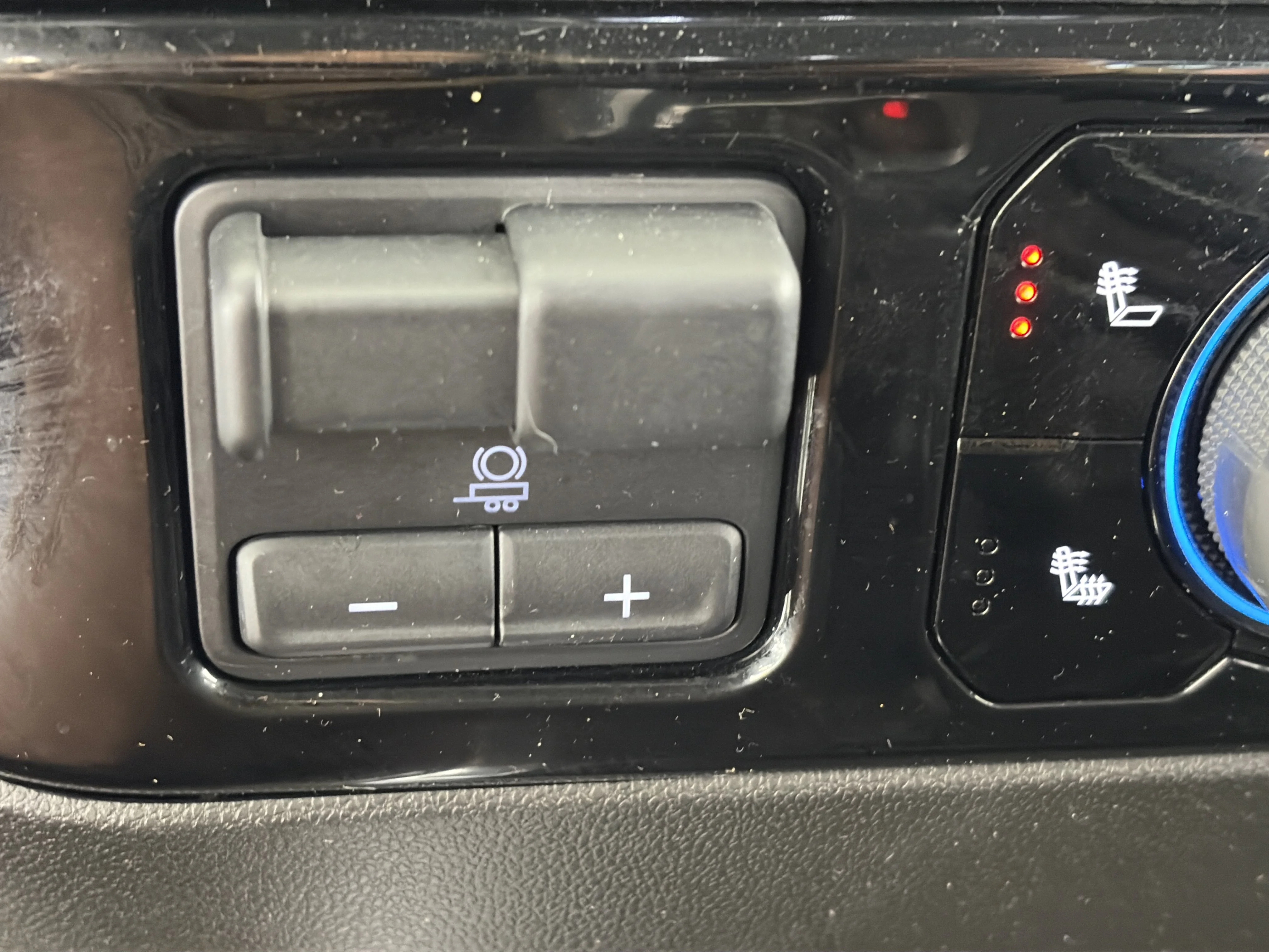 2024 Chevrolet Silverado 1500 RST - Photo 26