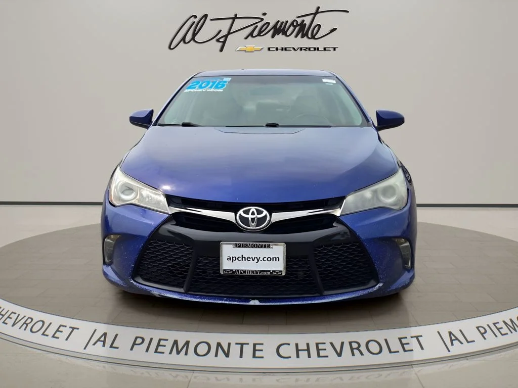 Used 2016 Toyota Camry Special Edition with VIN 4T1BF1FKXGU586632 for sale in Elmhurst, IL