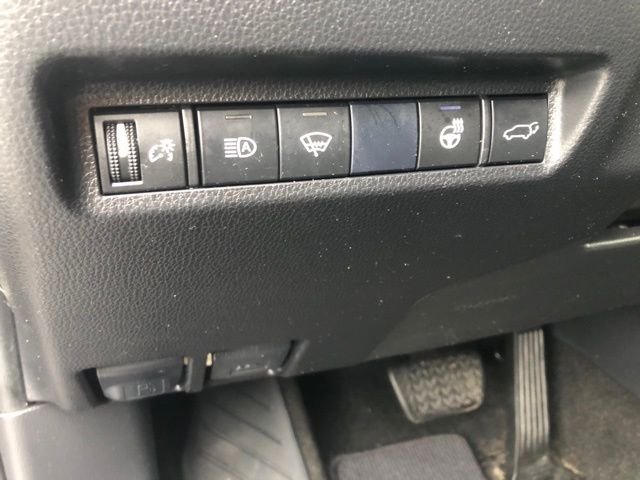 Certified Used 2020 Gray Toyota XLE image 23