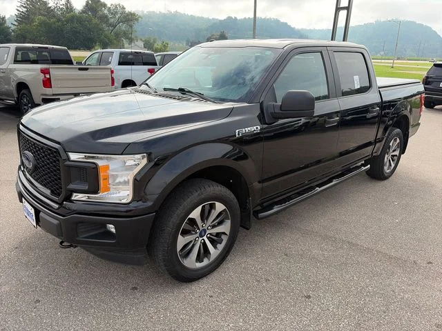Used 2019 Black Metallic Ford XL image 1