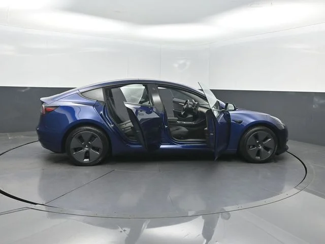 Used 2023 Blue Tesla Base image 30
